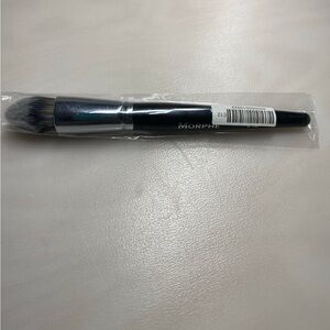 Morphe E12 pointed foundation/buffer brush